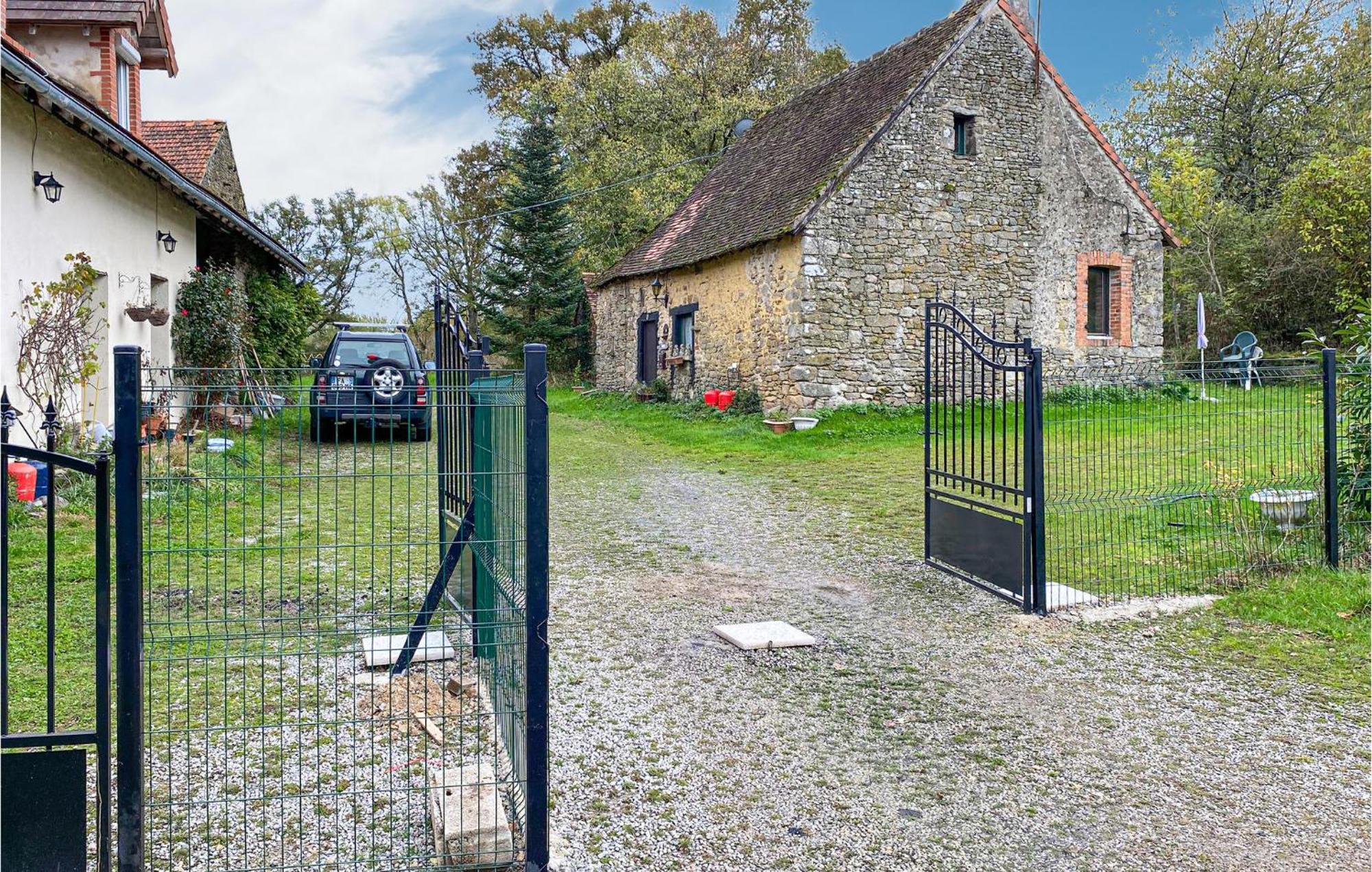 1 Bedroom Nice Home In Saint Martin Le Mault Exterior foto